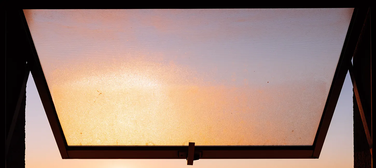 ventana pivotante crisalum