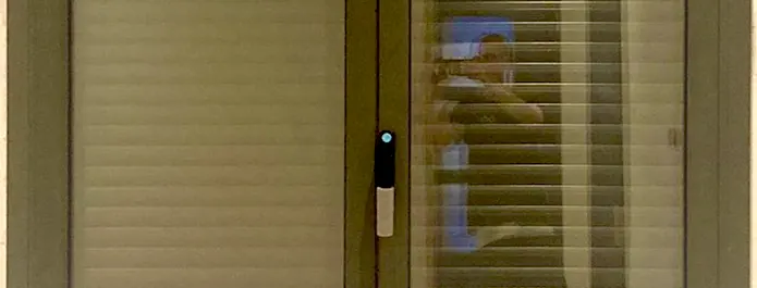 Practicable con instalación de persiana